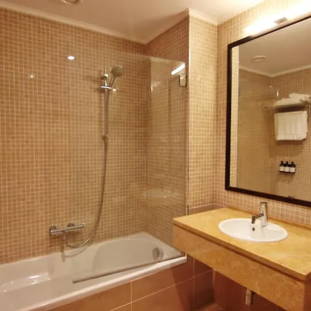 Residences Victoria - Luxury