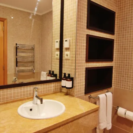 Residences Victoria - Luxury *